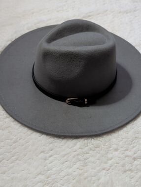 Windsor Charcoal Felt Fedora with Black Buckle Band